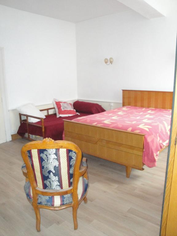 Appartement Des Vieilles Halles Fère-en-Tardenois Zewnętrze zdjęcie